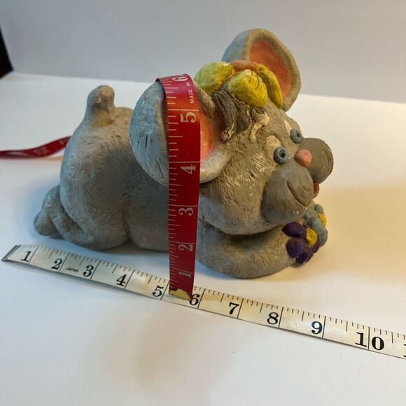 Old  Mouse - Picture 11 of 12